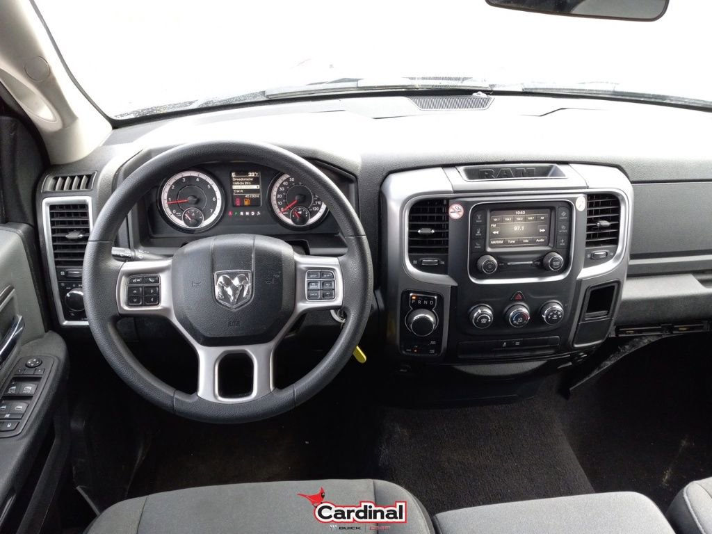 Used 2024 RAM 1500 Classic SLT image 21