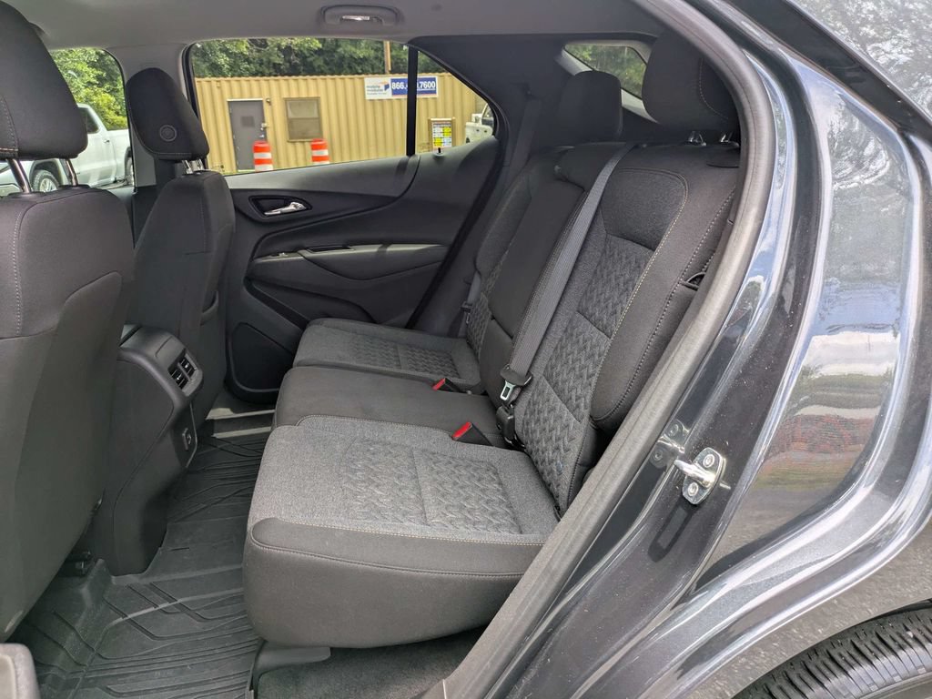 Used 2023 Chevrolet Equinox LT FWD image 15
