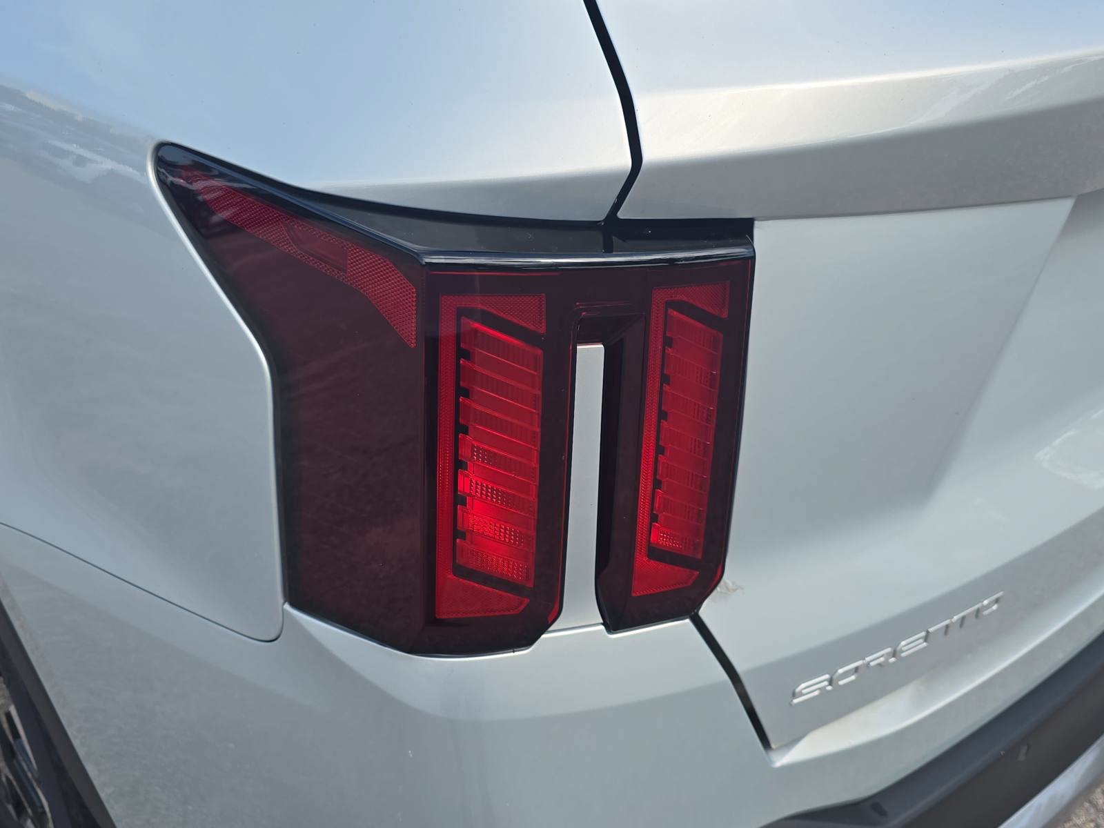 New 2026 Kia Sorento S w/ S Panoramic Sunroof Package FWD image 35