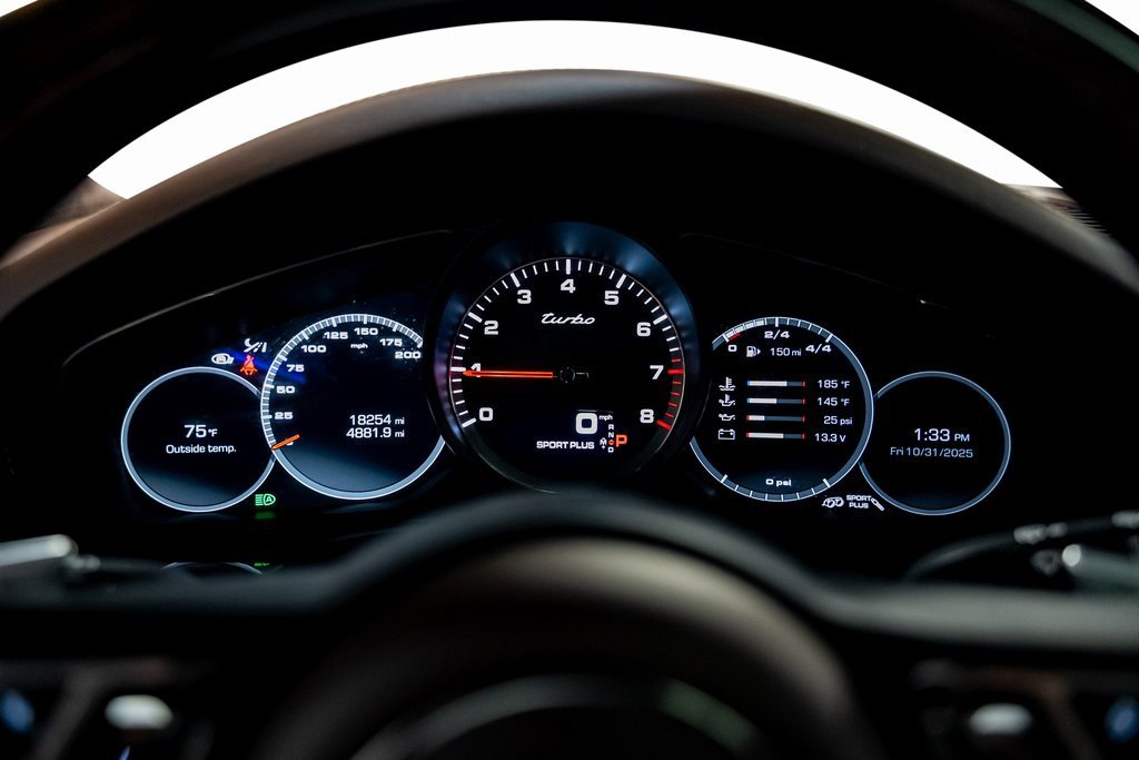 Used 2021 Porsche Cayenne Turbo image 45