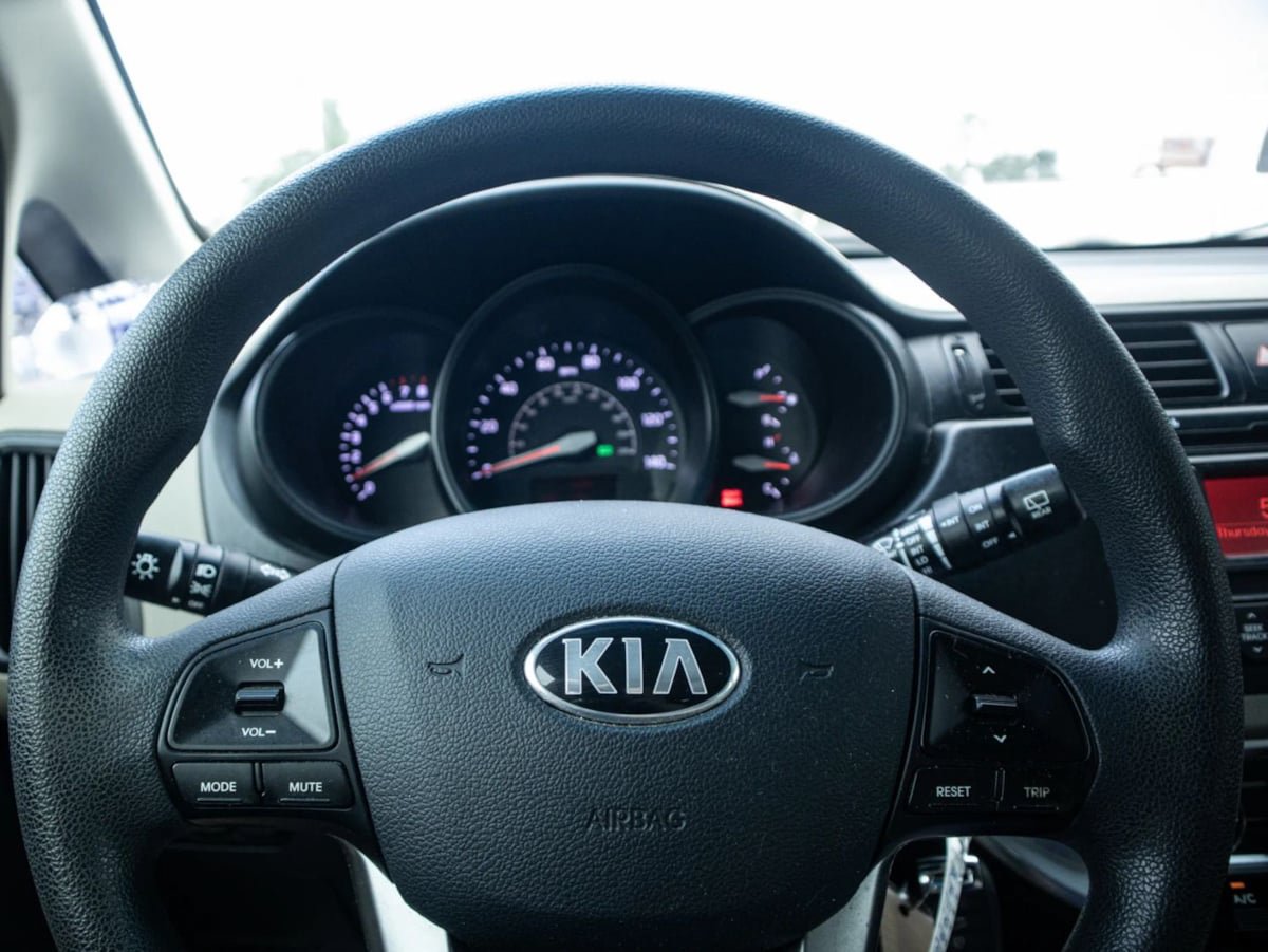 Used 2014 Kia Rio LX w/ Power Package FWD image 32