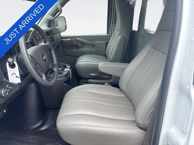 New 2026 Chevrolet Express 2500 w/ Driver Convenience Package RWD image 11