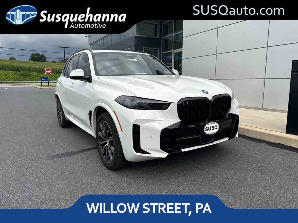 Used 2026 BMW X5 xDrive40i w/ M Sport Package AWD/4WD image 1