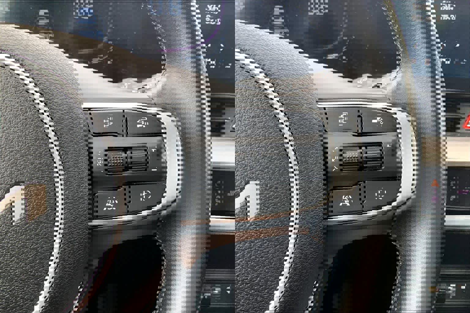 Used 2023 Kia Sportage X-Line AWD/4WD image 25