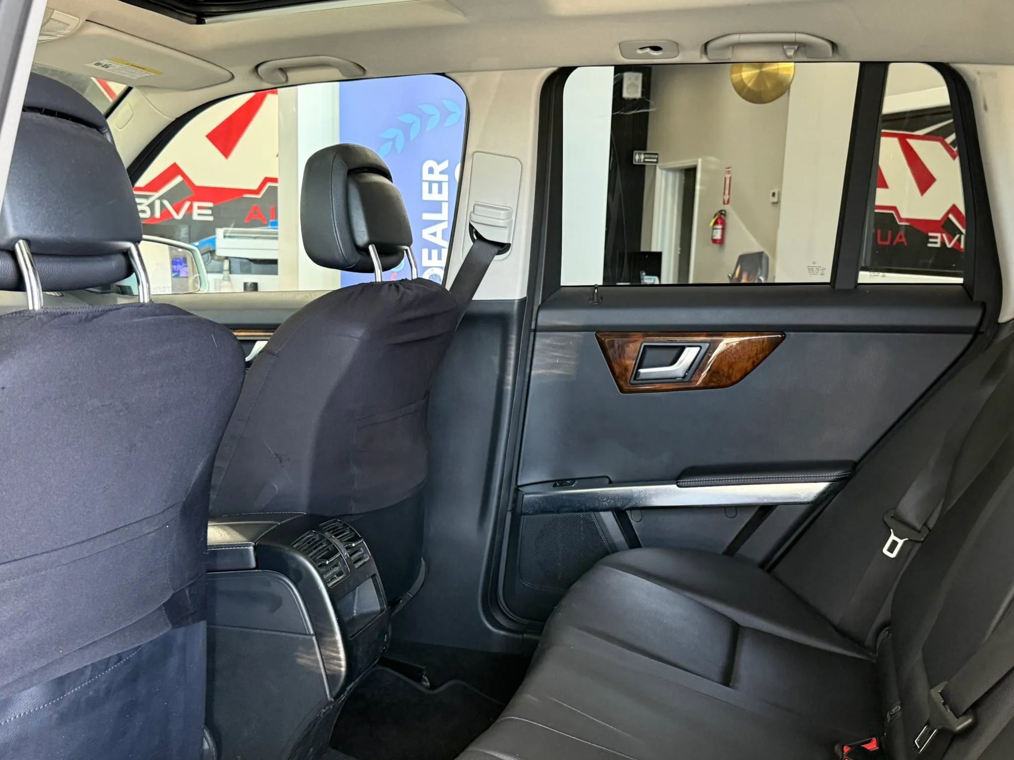 Used 2013 Mercedes-Benz GLK 350 4MATIC image 29