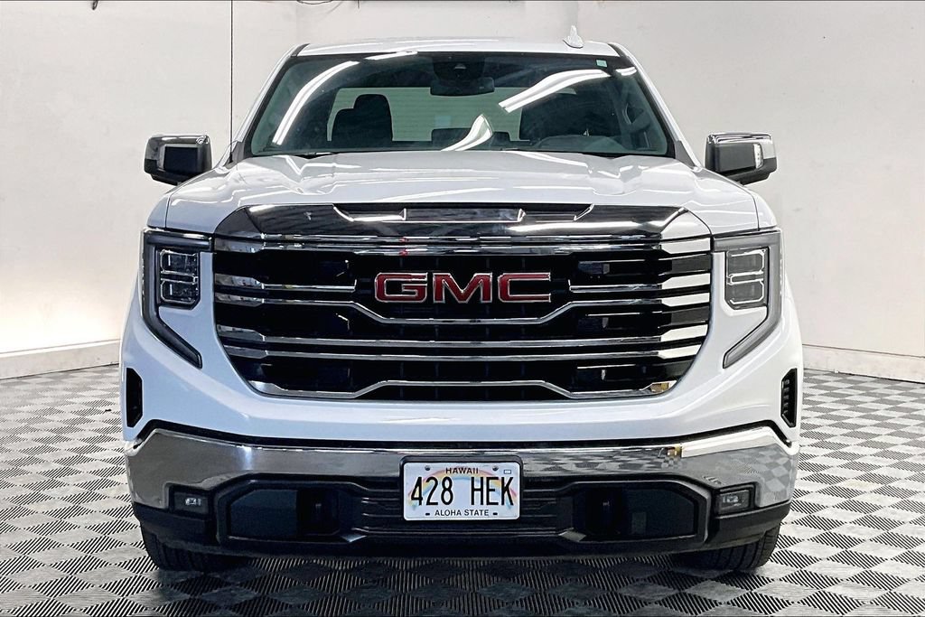 Used 2024 GMC Sierra 1500 SLT AWD/4WD image 2