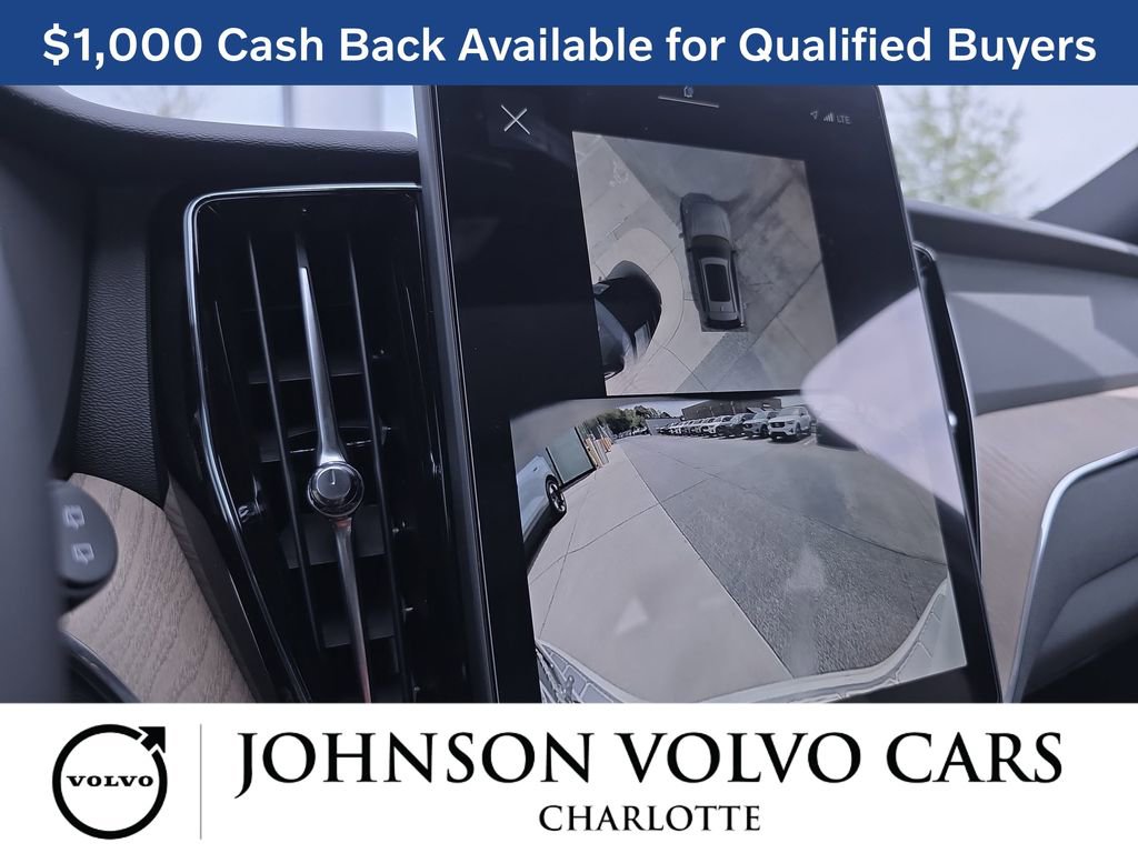 New 2026 Volvo XC60 B5 Plus w/ Protection Package Premier image 25