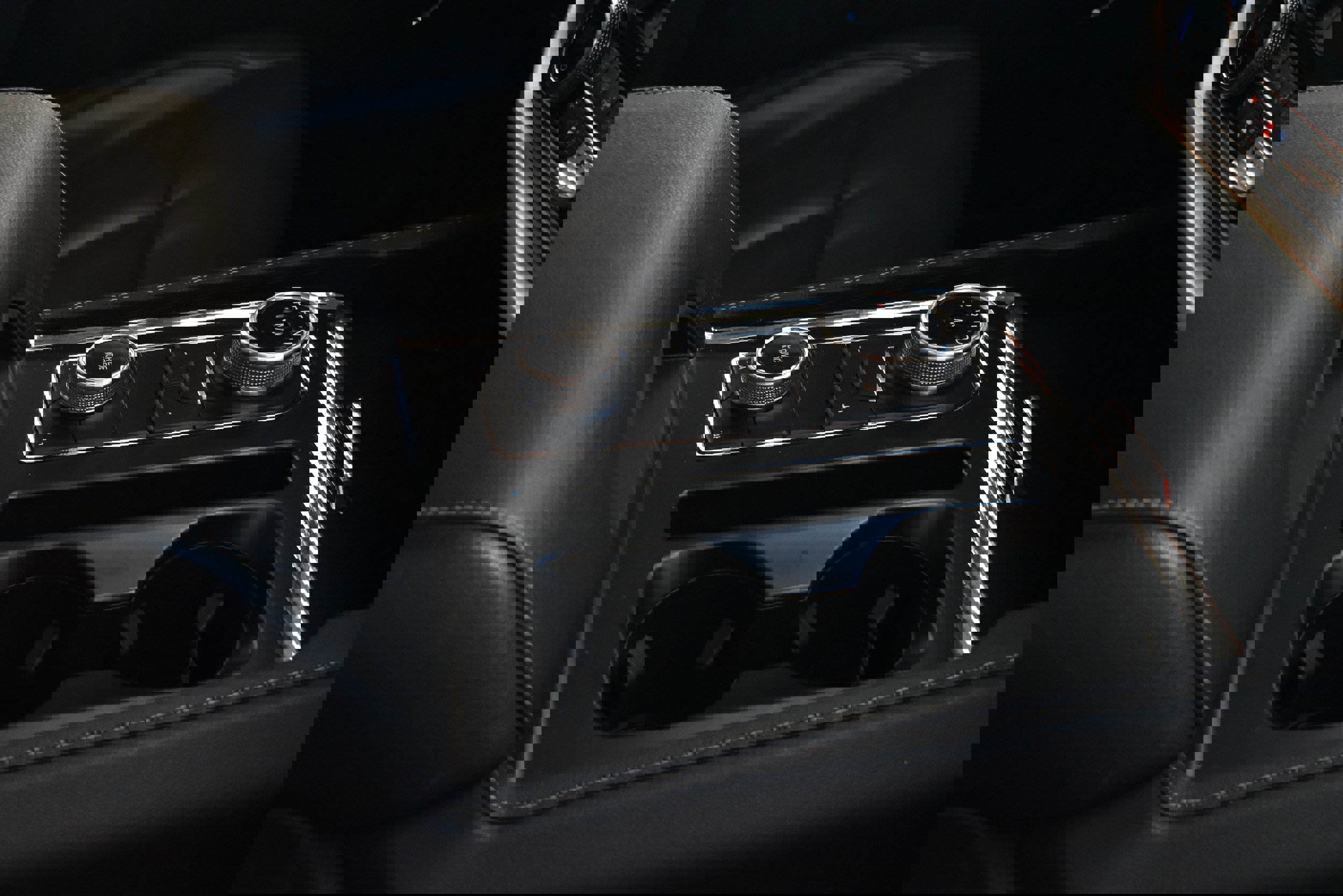 Used 2024 Ford Expedition XLT image 31