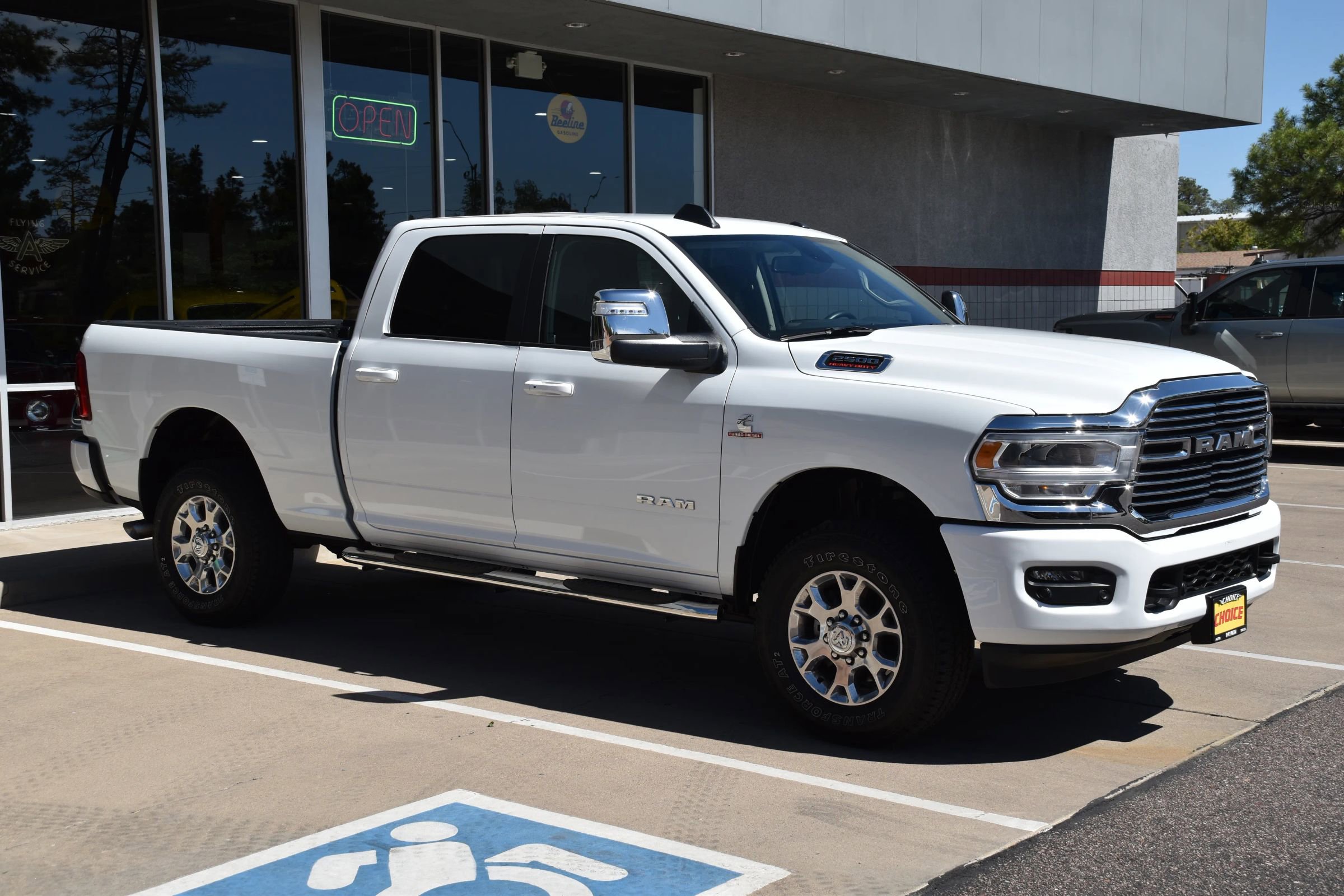 Used 2024 RAM 2500 Laramie image 8