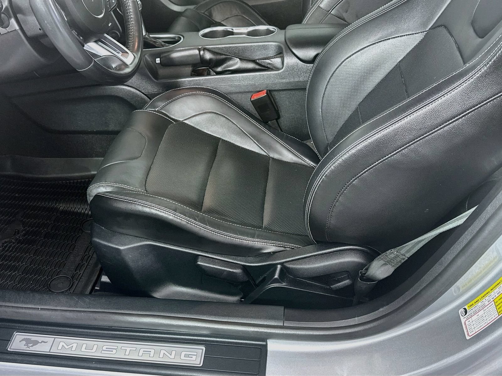 Used 2023 Ford Mustang Premium RWD image 20