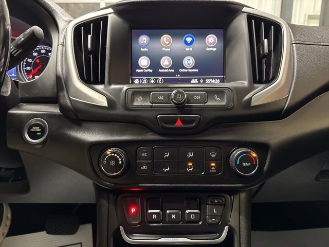 Used 2021 GMC Terrain SLE image 10