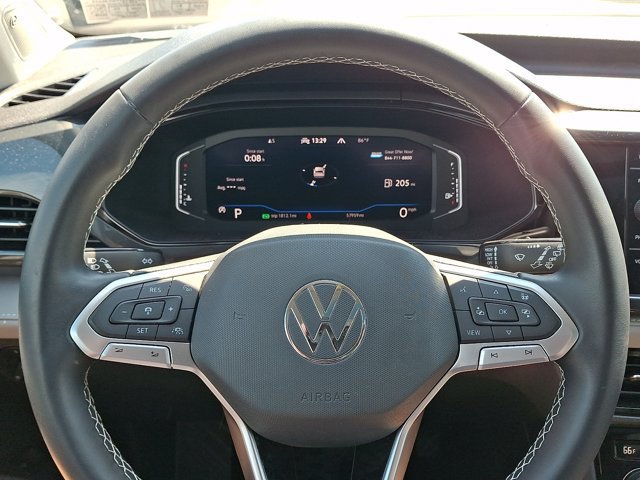 Certified 2022 Volkswagen Taos SEL AWD/4WD image 25