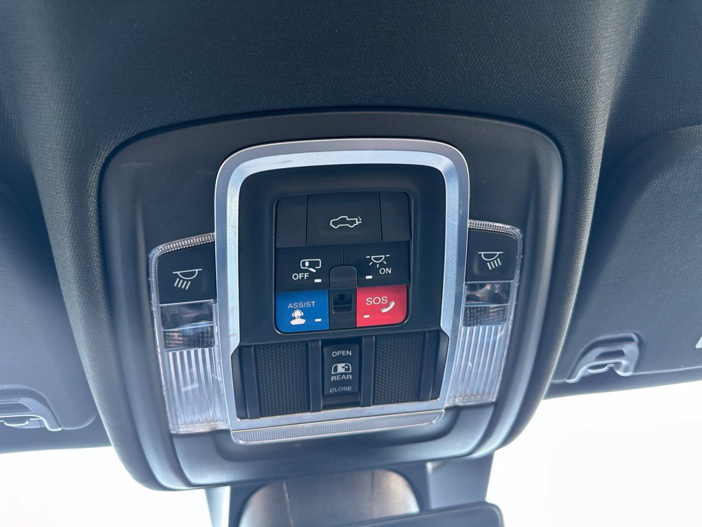 Used 2022 RAM 1500 Limited w/ Night Edition AWD/4WD image 48