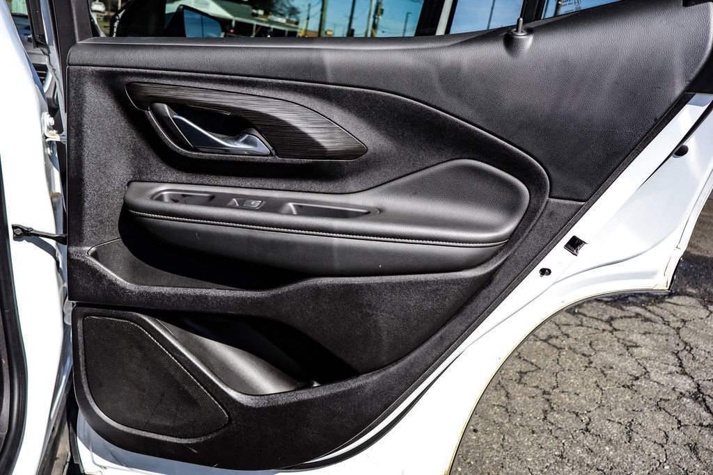 Certified 2024 GMC Terrain SLT image 38