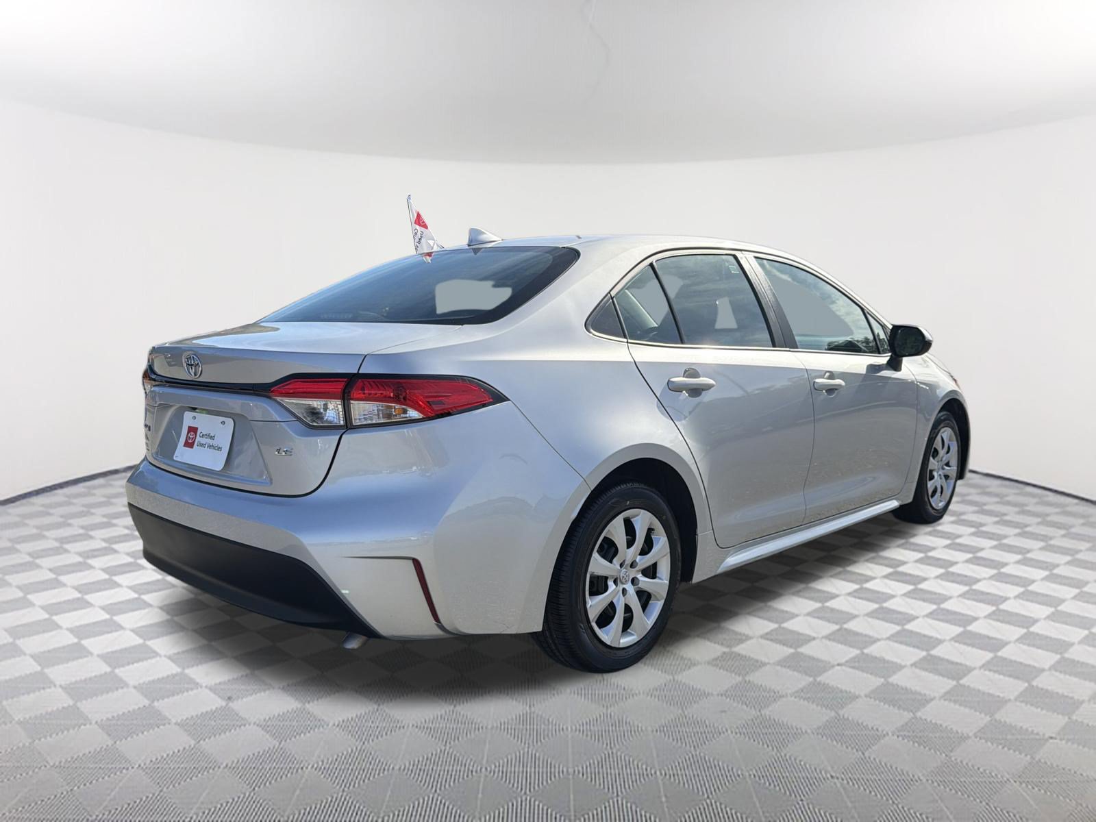 Certified 2025 Toyota Corolla LE w/ Convenience Package FWD image 17