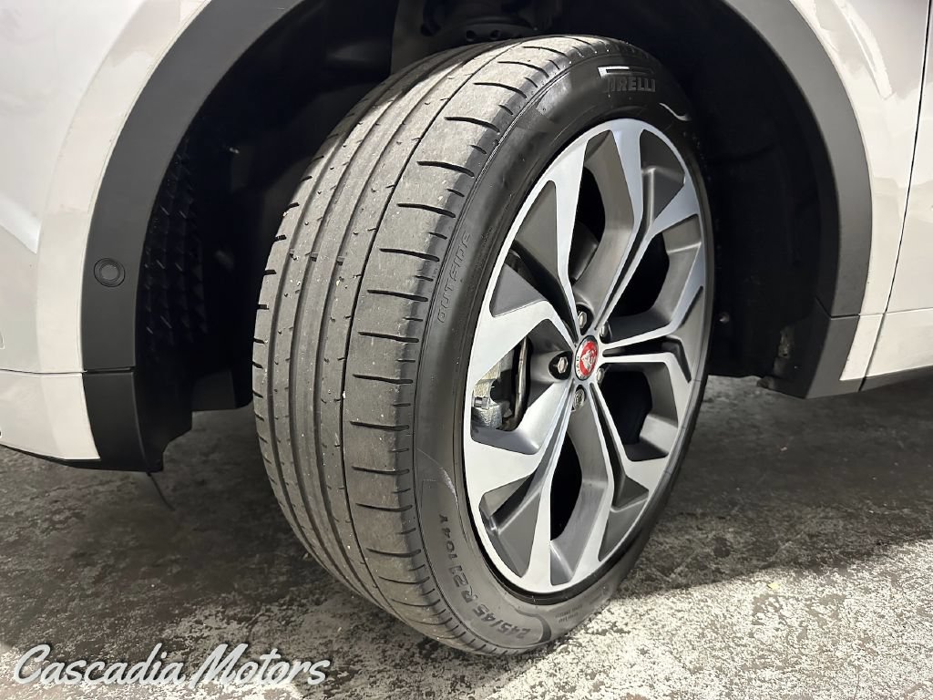 Used 2019 Jaguar E-PACE R-Dynamic HSE AWD/4WD image 33