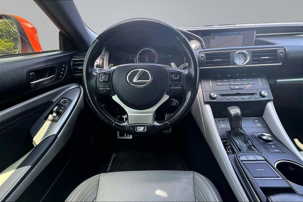 Used 2016 Lexus RC 200t RWD image 5