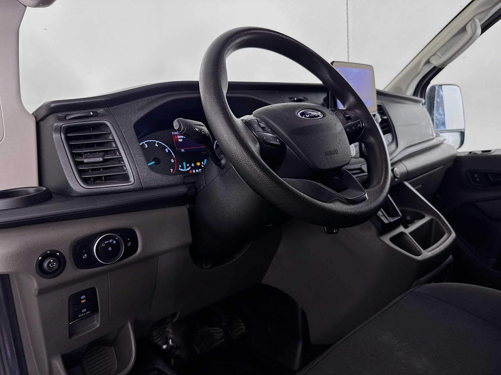 Used 2021 Ford Transit 250 Low Roof RWD image 20