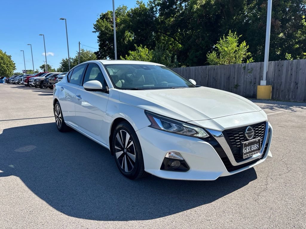 Used 2020 Nissan Altima 2.5 SL FWD image 3
