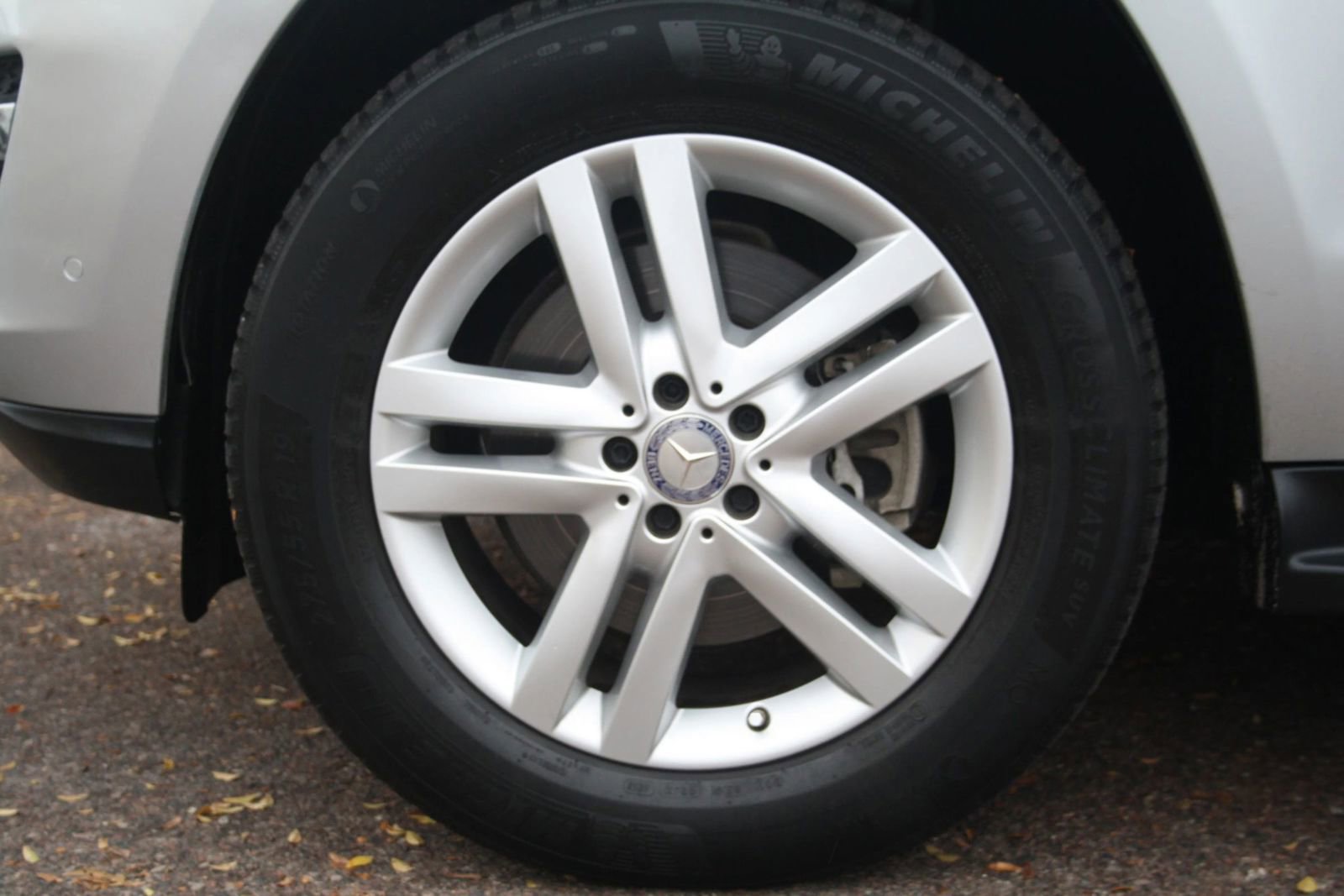 Used 2015 Mercedes-Benz GL 450 4MATIC image 33