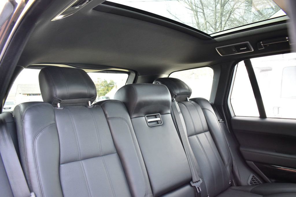 Used 2014 Land Rover Range Rover Supercharged AWD/4WD image 21