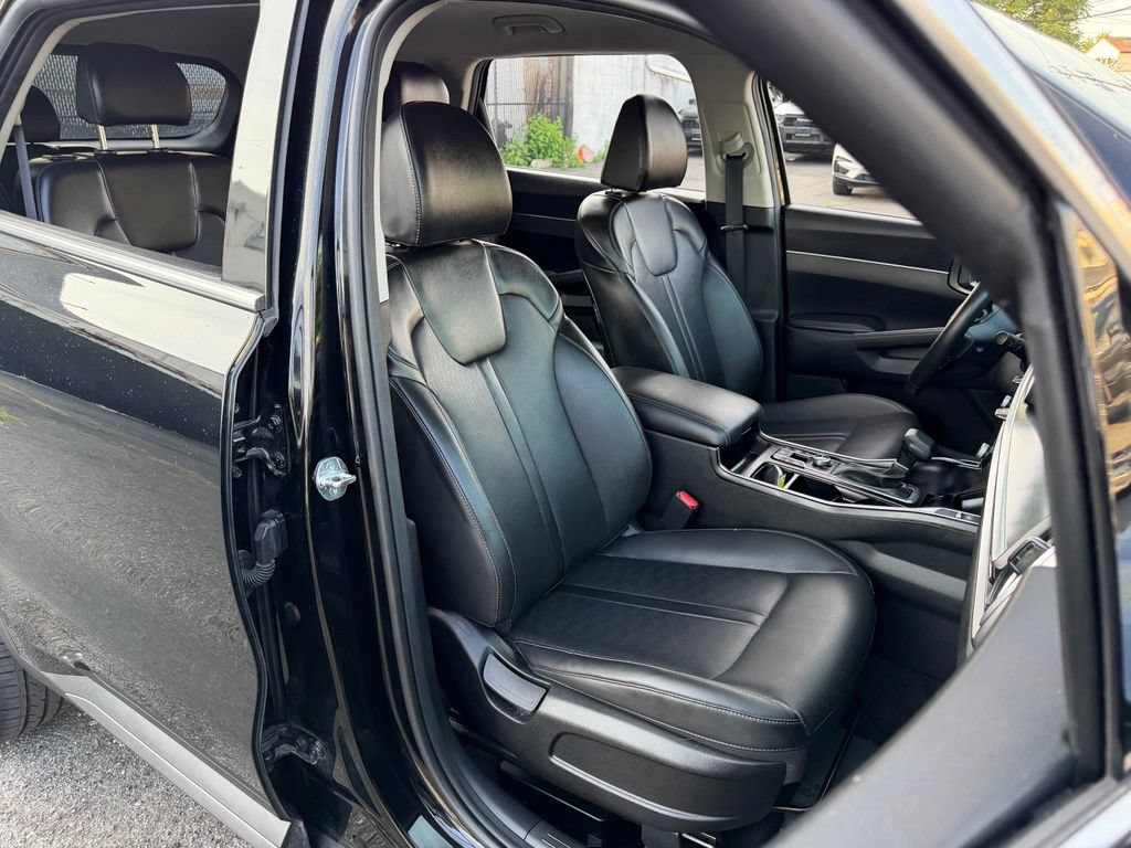 Used 2024 Kia Sorento EX AWD/4WD image 9