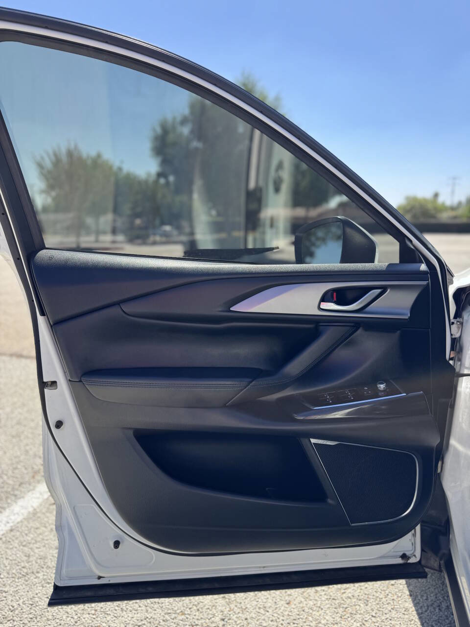 Used 2018 MAZDA CX-9 Touring w/ Touring Premium Package FWD image 25