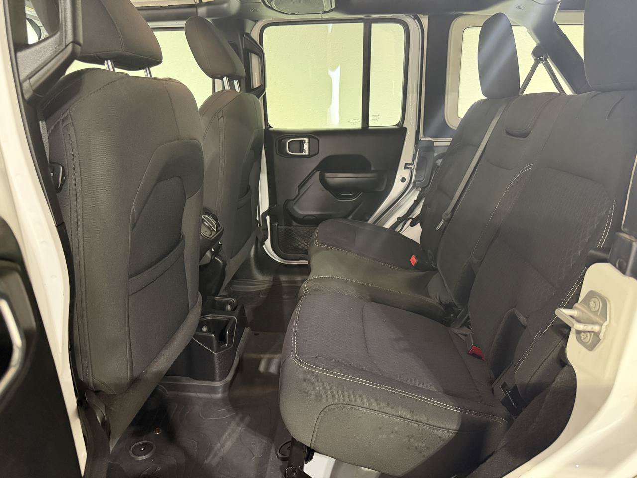 Used 2021 Jeep Wrangler Unlimited Sport AWD/4WD image 13