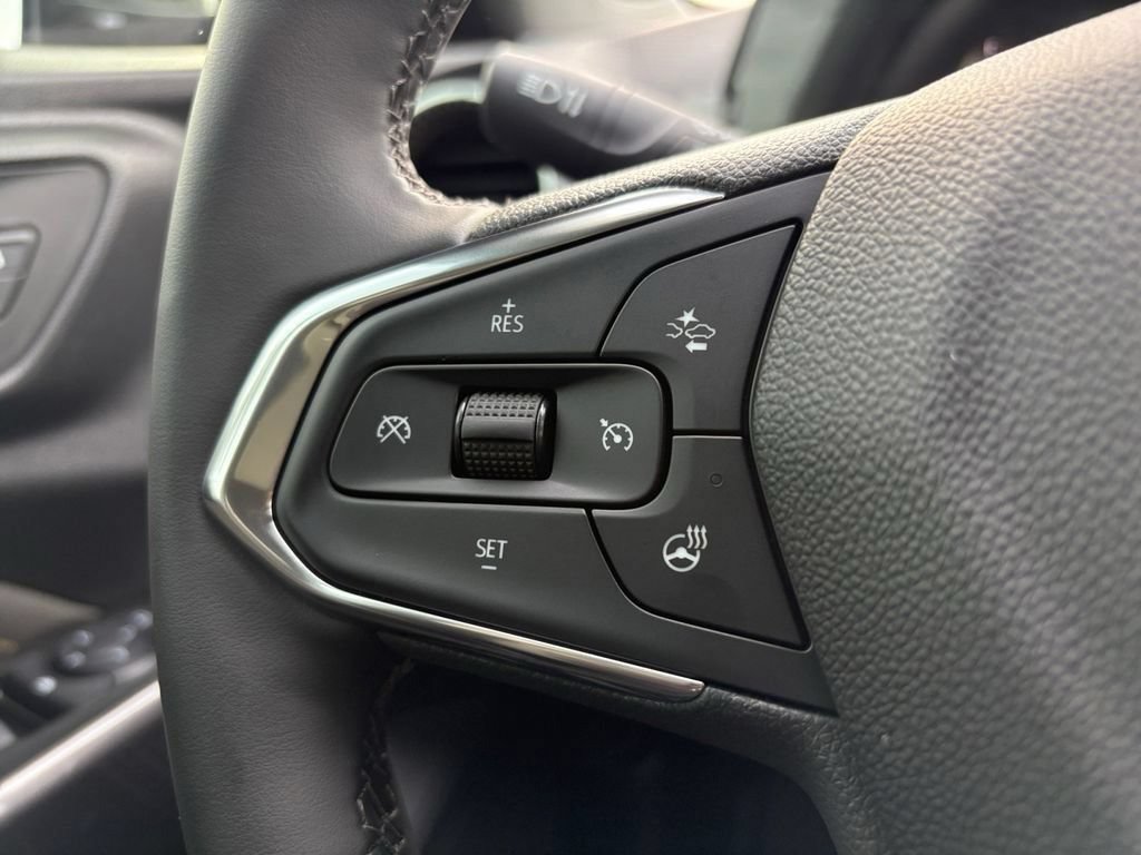 New 2026 Chevrolet Trax ACTIV w/ Driver Confidence Package FWD image 9