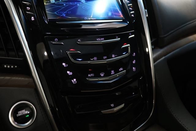 Used 2019 Cadillac Escalade ESV Luxury AWD/4WD image 25