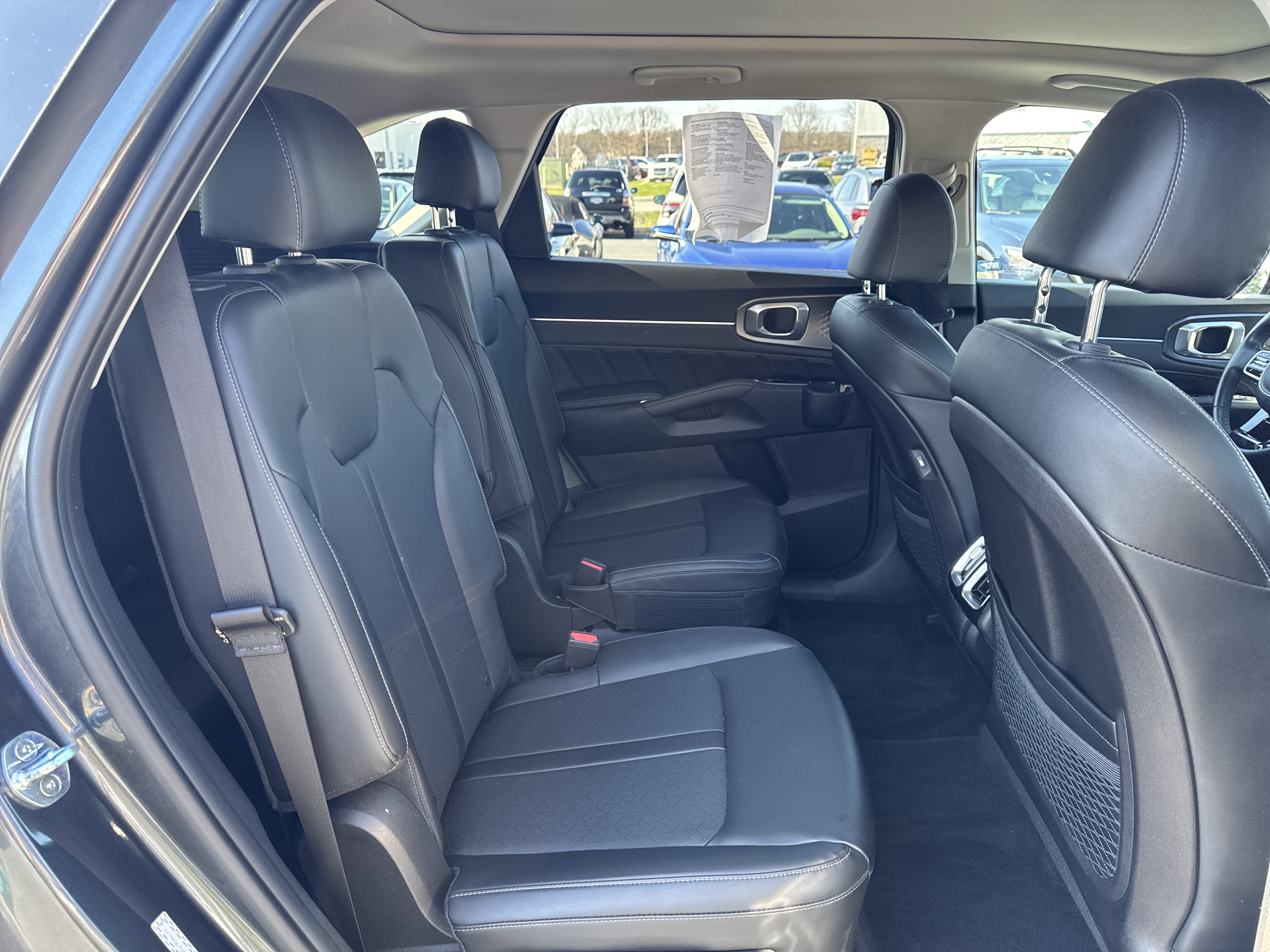 Used 2022 Kia Sorento SX image 13