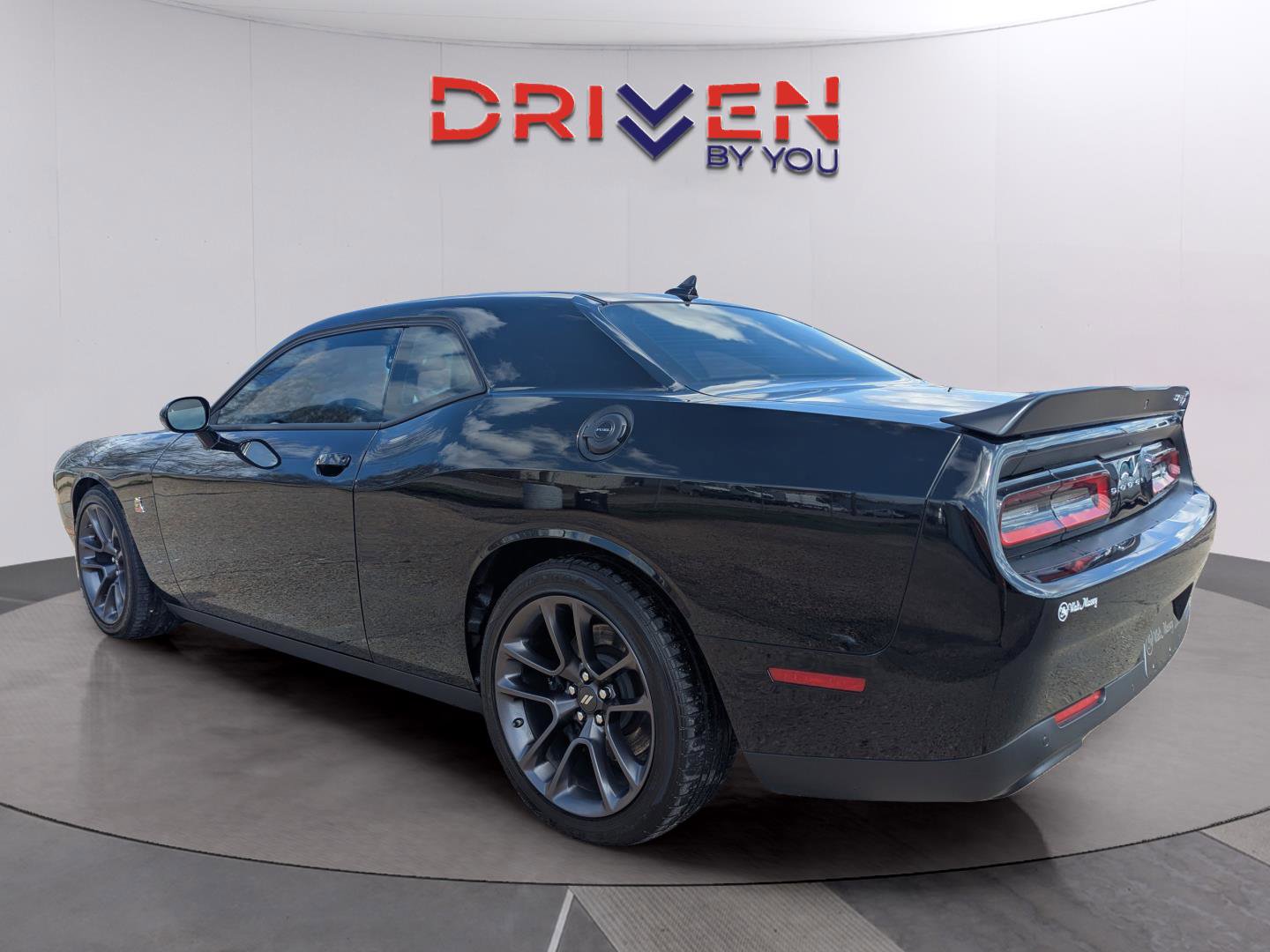 Used 2023 Dodge Challenger R/T Scat Pack w/ Plus Package image 3