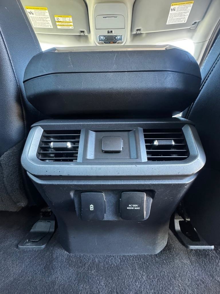 Used 2021 Ford F150 Lariat w/ Trailer Tow Package AWD/4WD image 19