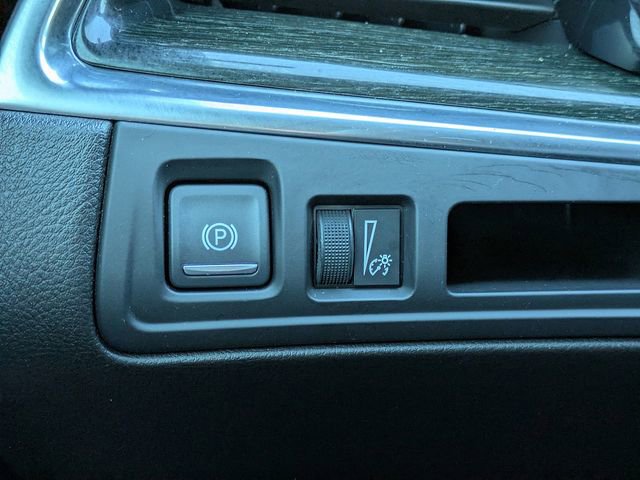 Used 2022 Cadillac XT5 Premium Luxury FWD image 27