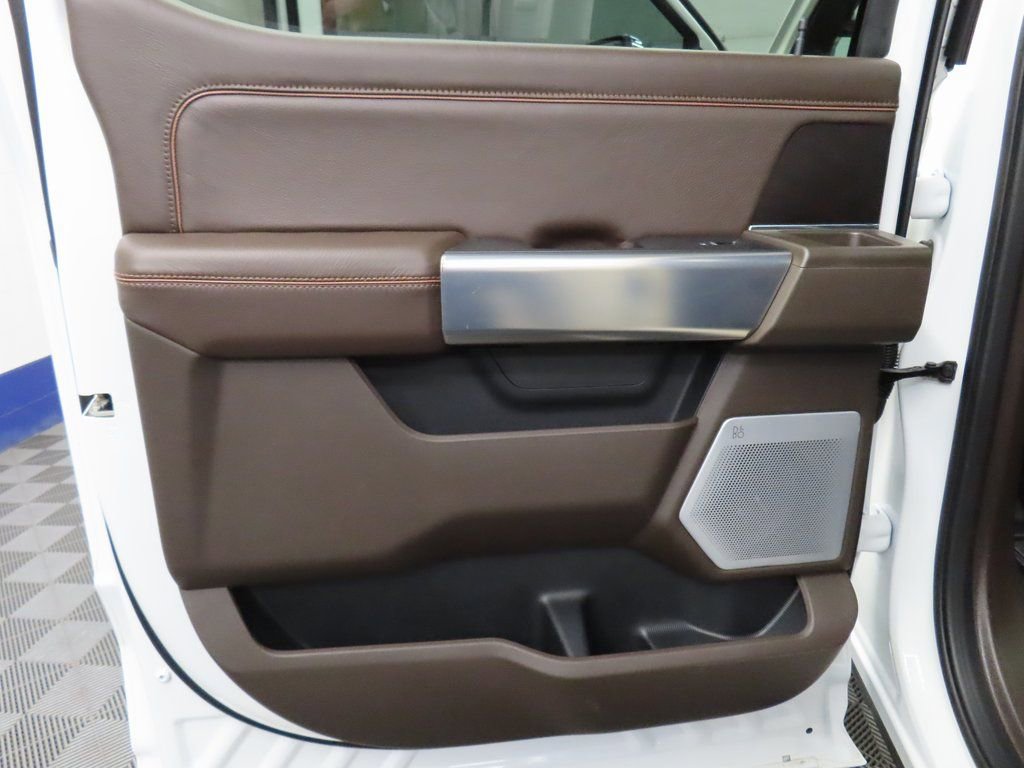 Used 2025 Ford F450 King Ranch w/ Chrome Package AWD/4WD image 79