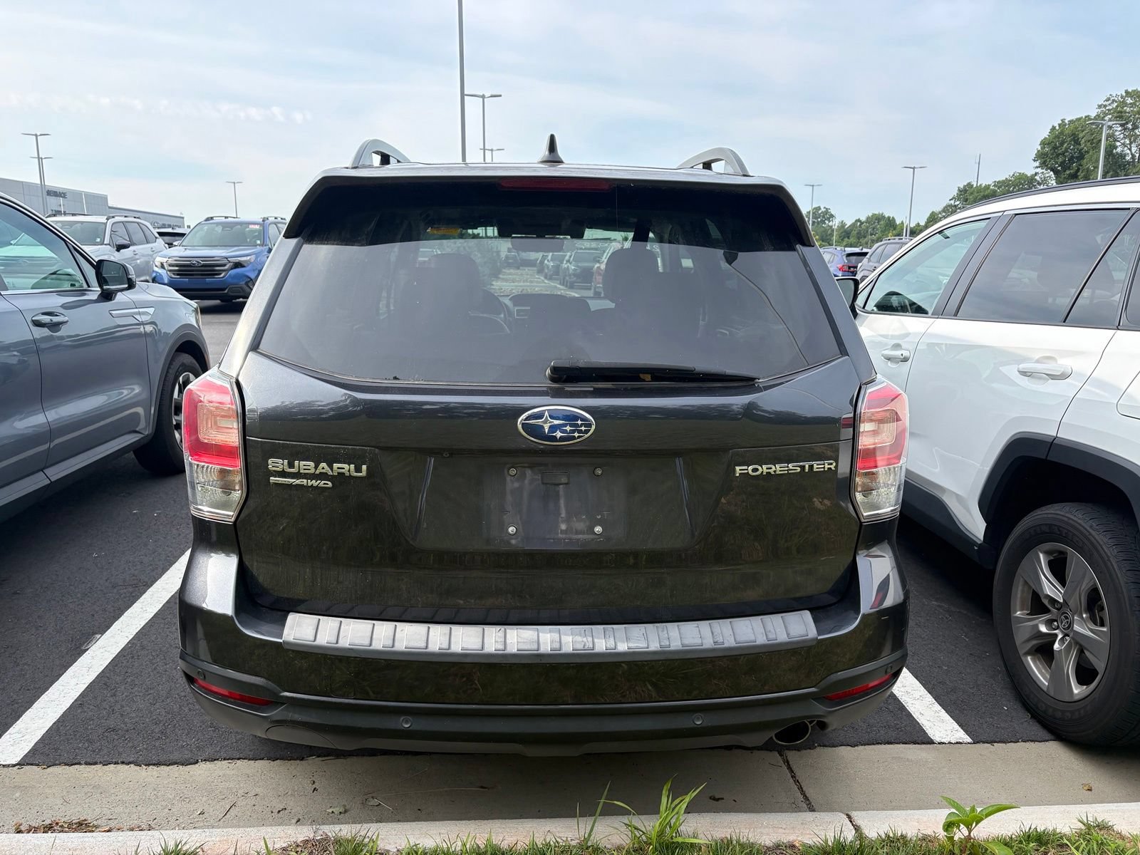 Used 2018 Subaru Forester 2.5i Touring w/ Popular Package #2 AWD/4WD image 5