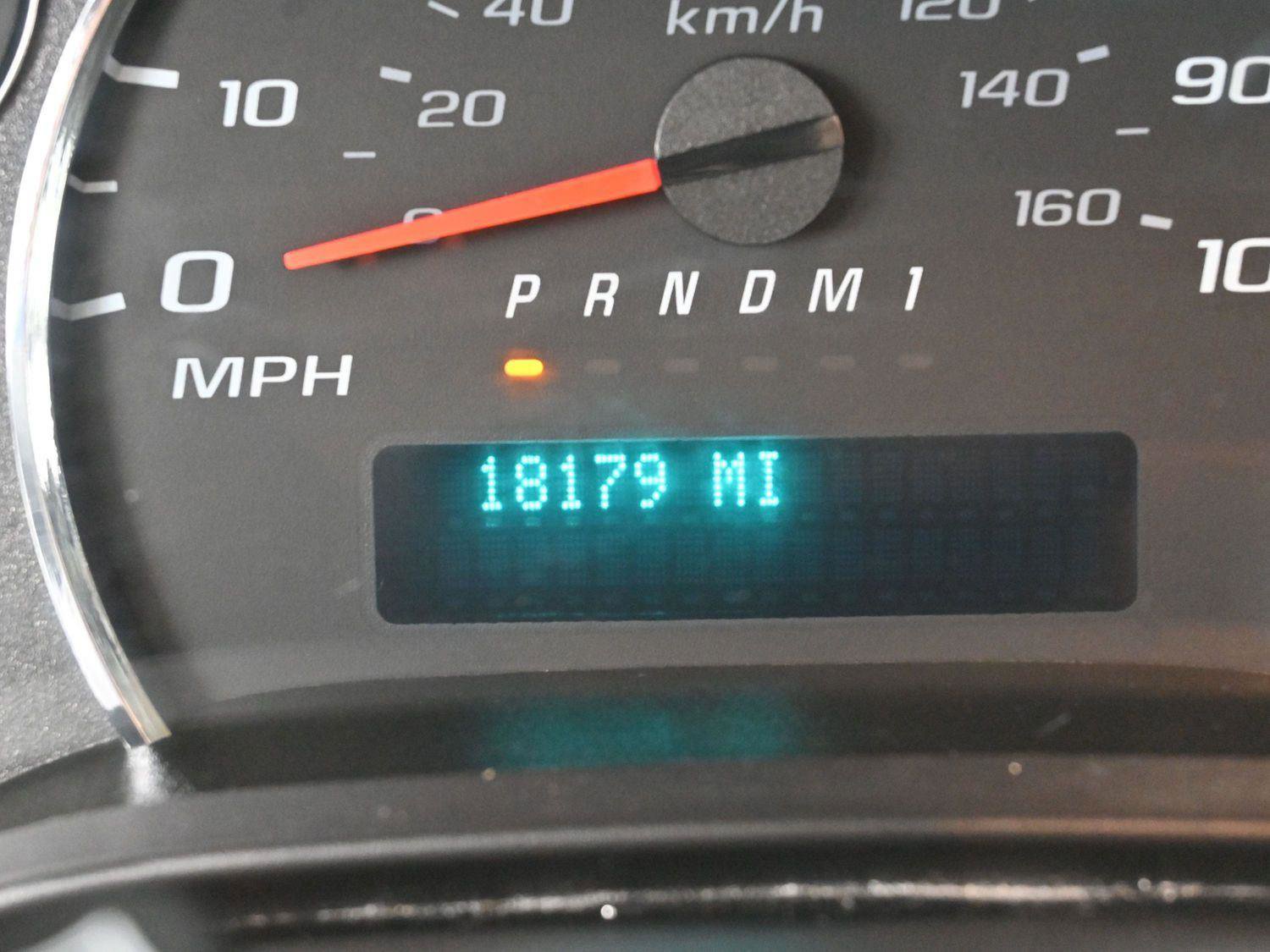 Used 2024 GMC Savana 2500 w/ Driver Convenience Package image 19