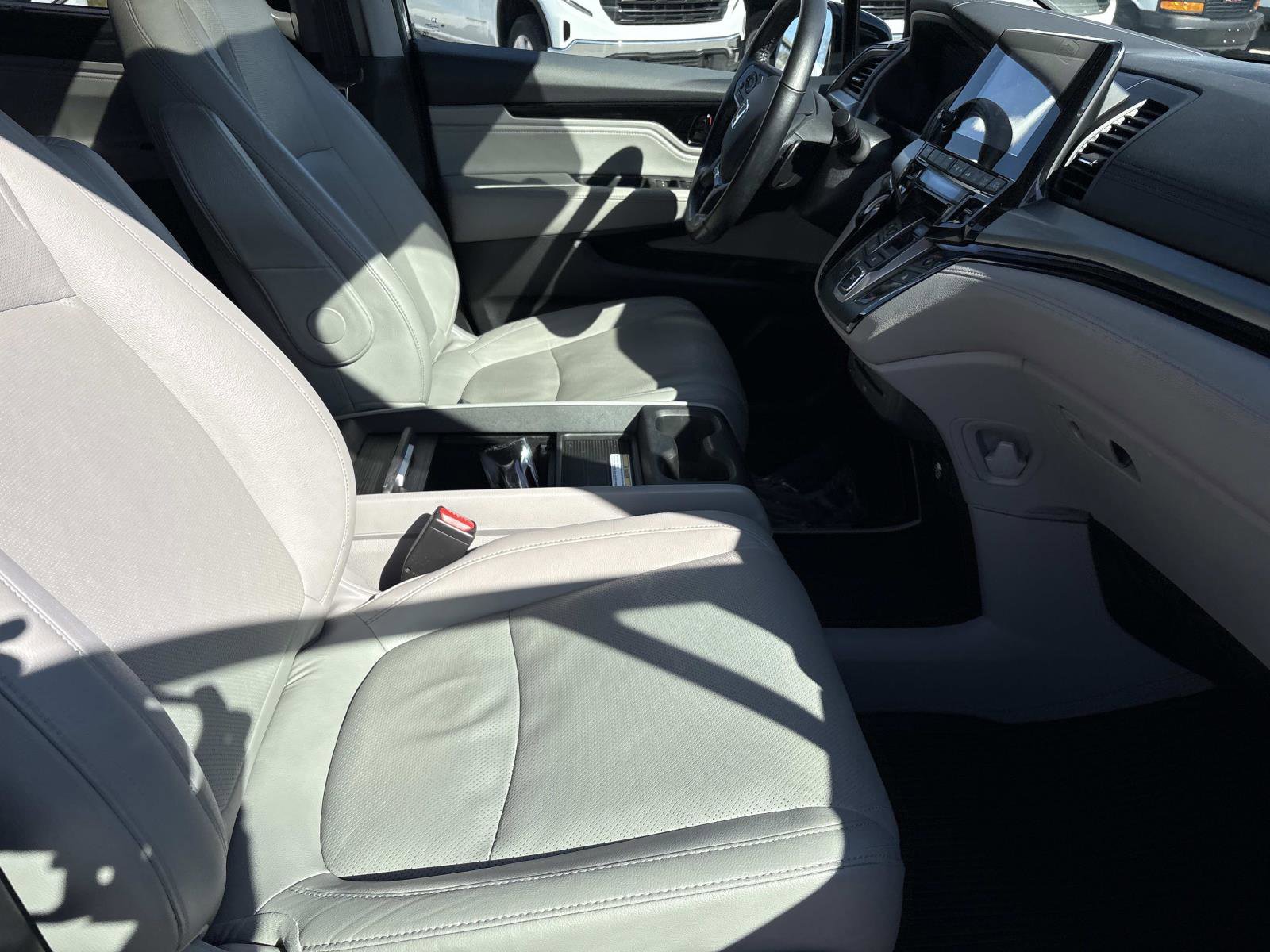 Used 2018 Honda Odyssey Elite image 36