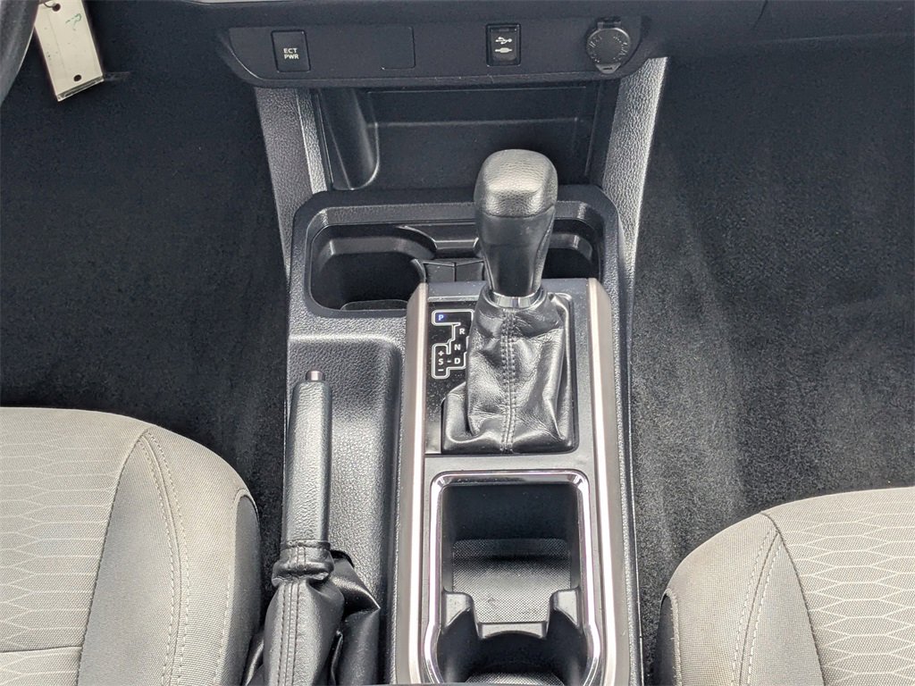 Used 2017 Toyota Tacoma SR5 image 20