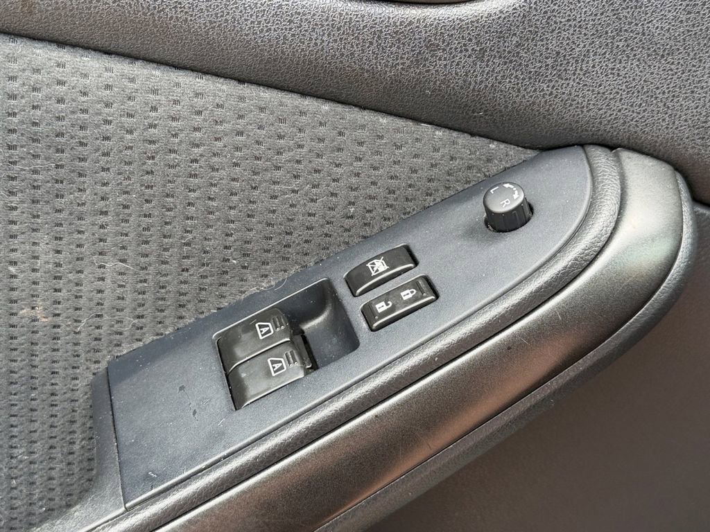 Used 2012 Nissan Altima 2.5 S w/ Convenience Pkg FWD image 21