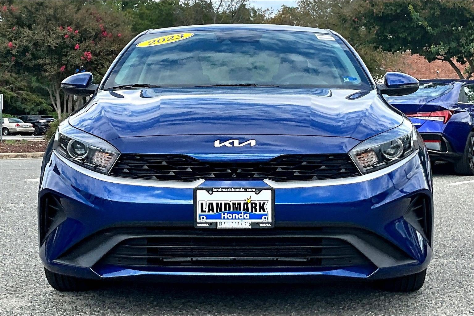 Used 2023 Kia Forte LXS w/ LXS Technology Package FWD image 3
