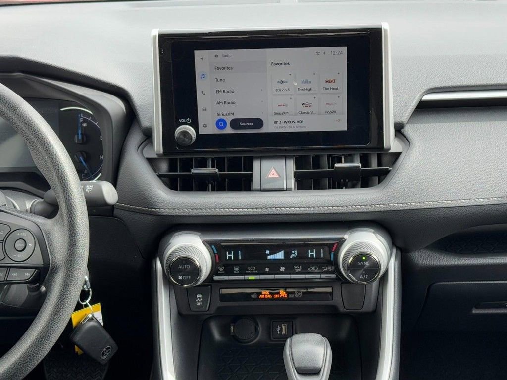 Used 2025 Toyota RAV4 LE image 13