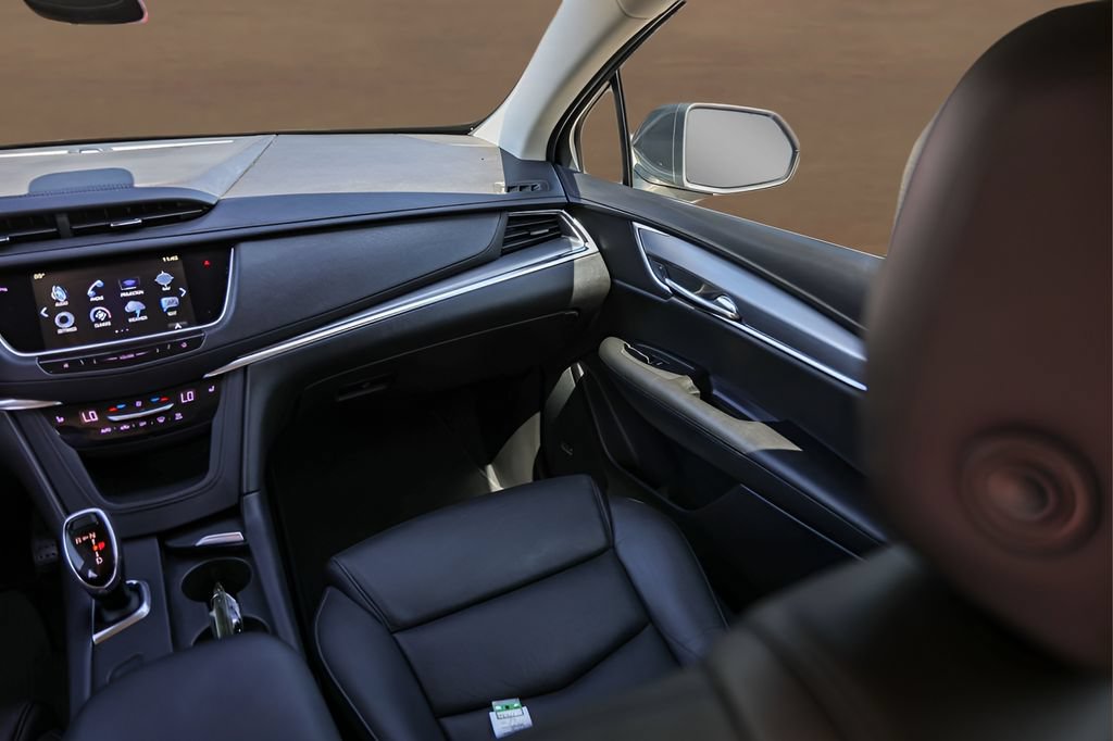 Used 2019 Cadillac XT5 Luxury FWD image 24