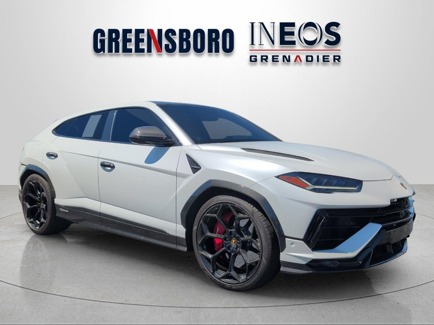Used 2023 Lamborghini Urus Performante AWD/4WD image 7