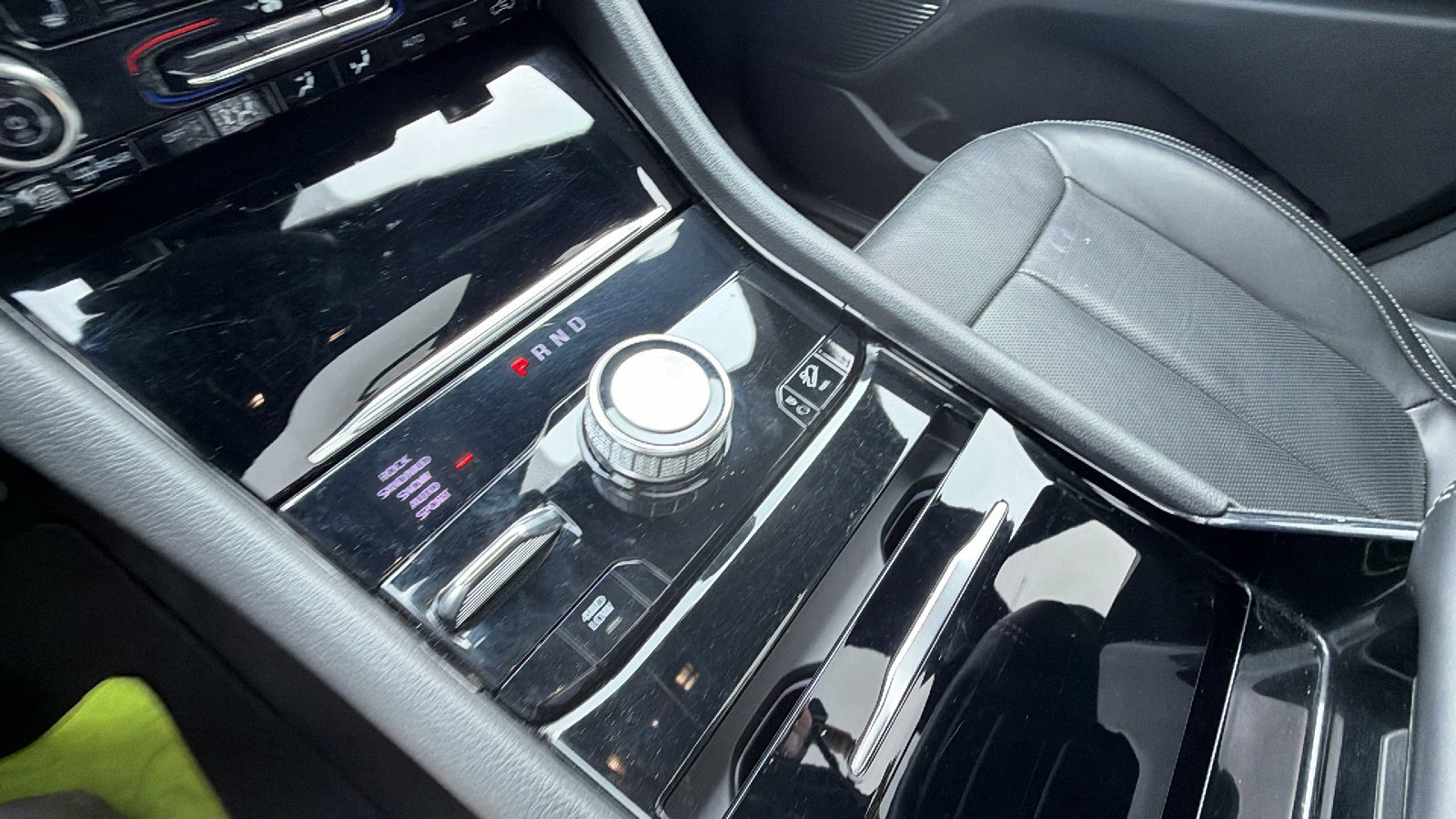 Used 2021 Jeep Grand Cherokee L Overland image 33