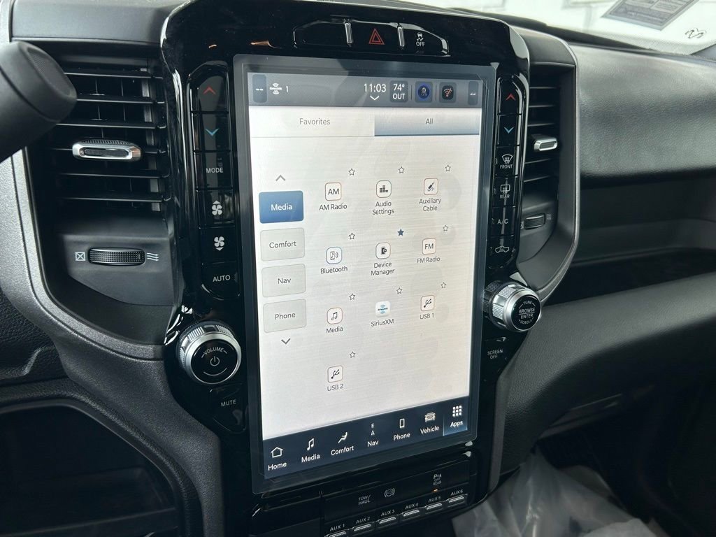 Used 2024 RAM 3500 Tradesman image 11