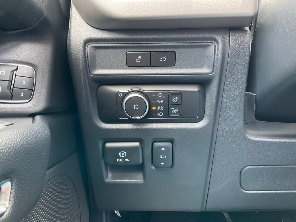 Used 2024 Ford Expedition Max XLT AWD/4WD image 48