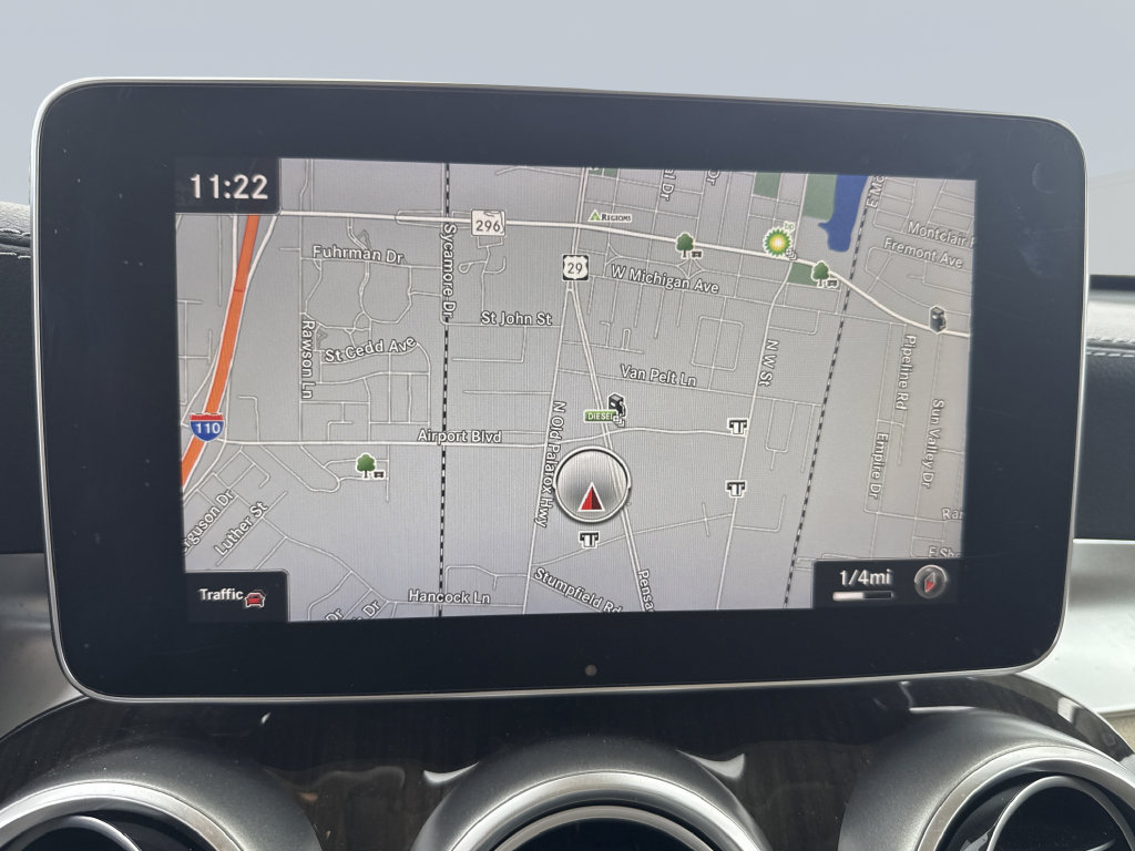 Used 2018 Mercedes-Benz GLC 300 4MATIC image 24