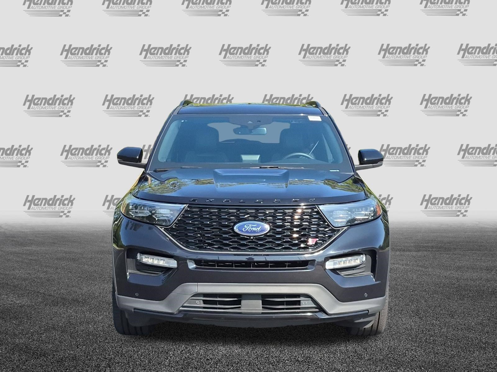 Used 2023 Ford Explorer ST w/ Equipment Group 401A AWD/4WD image 3