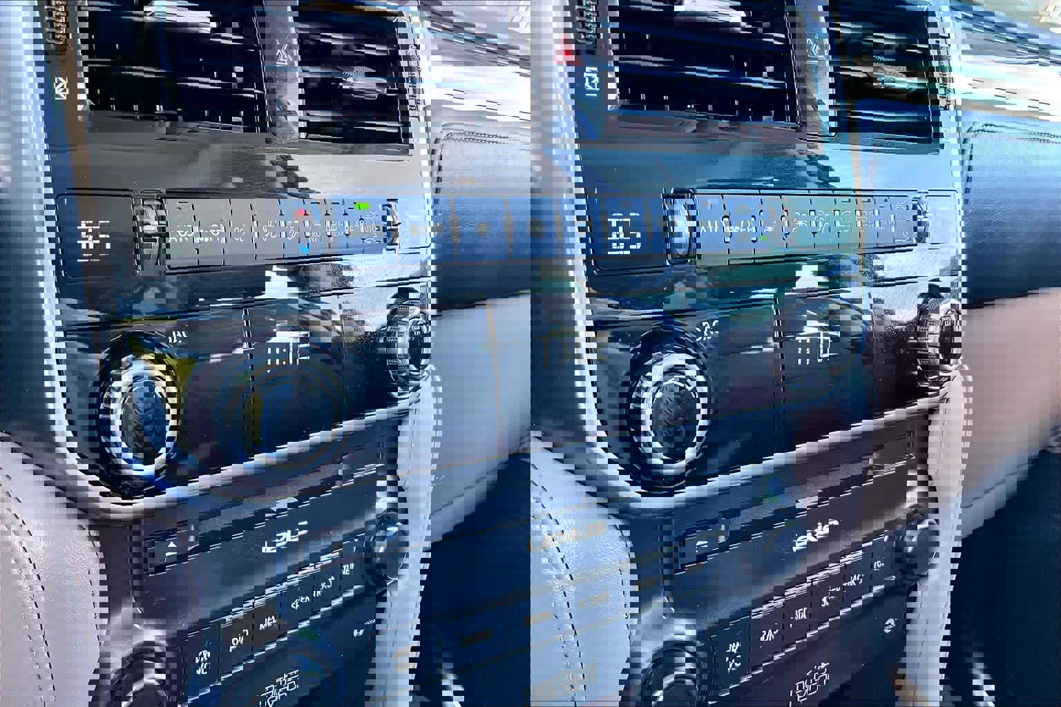 Used 2022 Lexus GX 460 Premium image 33